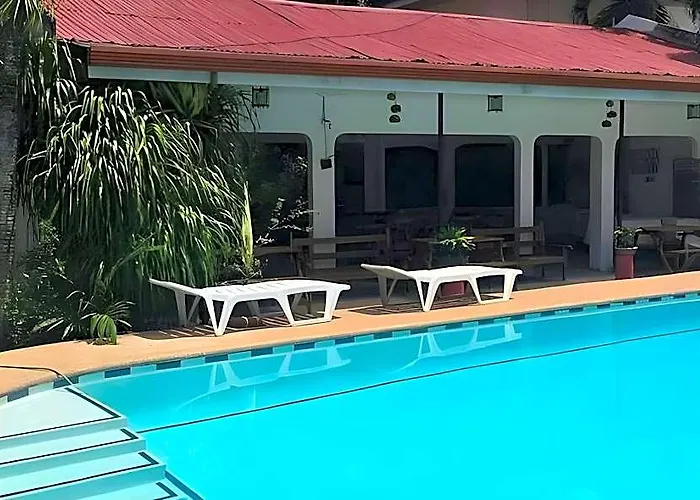 New Eve's Kiosk Dive Hotell Moalboal