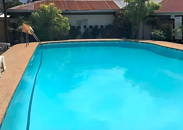 New Eve's Kiosk Dive Hotel